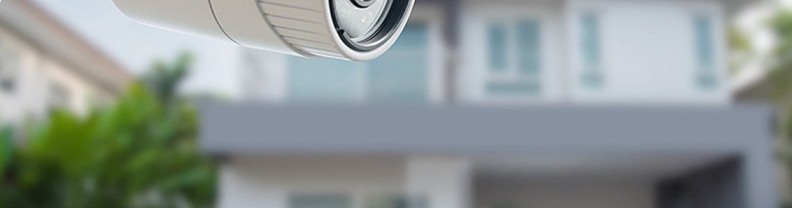 الكاميرات والأمان